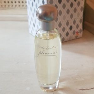 Estee Lauder Pleasures